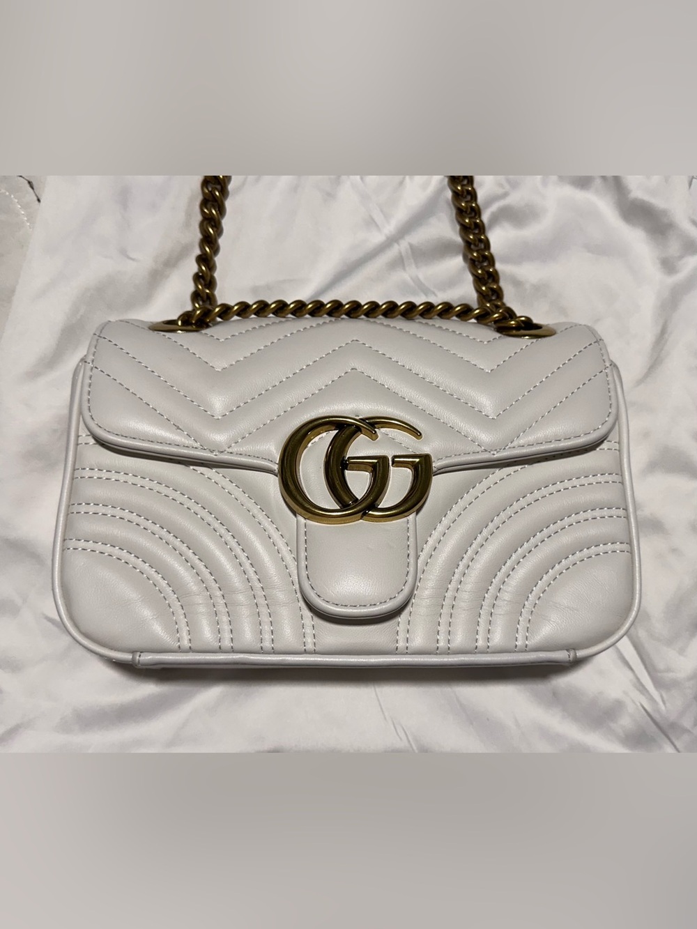 Women’s Luxury Medium White Shoulder Bag - Picture 2 of 13